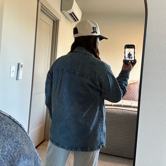 Denim shacket - Picture 3 of 5